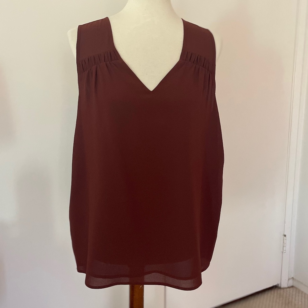 Elegant Pleione Sleeveless Blouse, Raisin Brown-NWT, XL